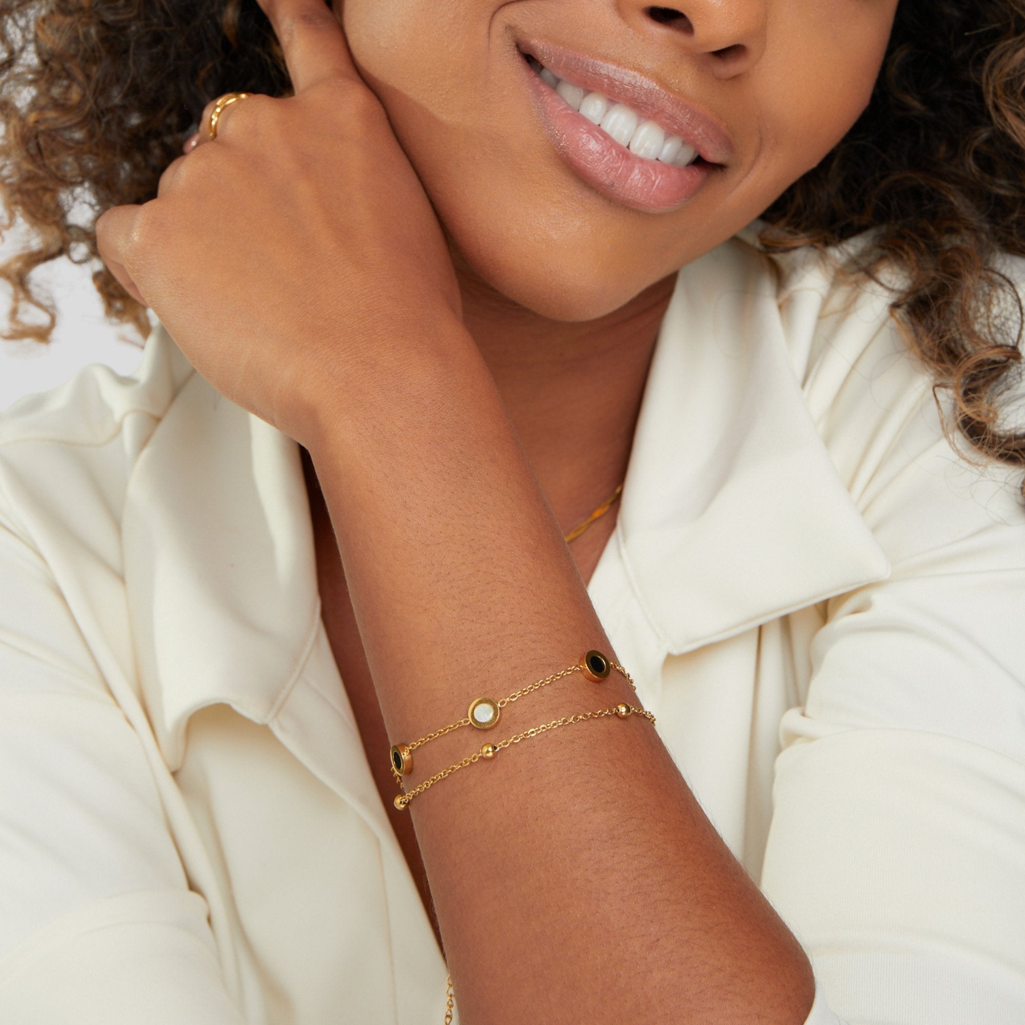 Bracciale con onice e pietre bianche